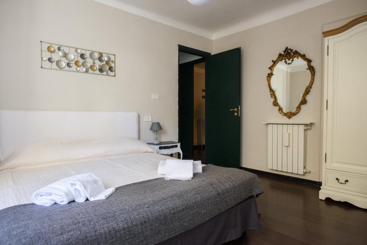 B&B Piccoli Leoni Genua Exteriör bild