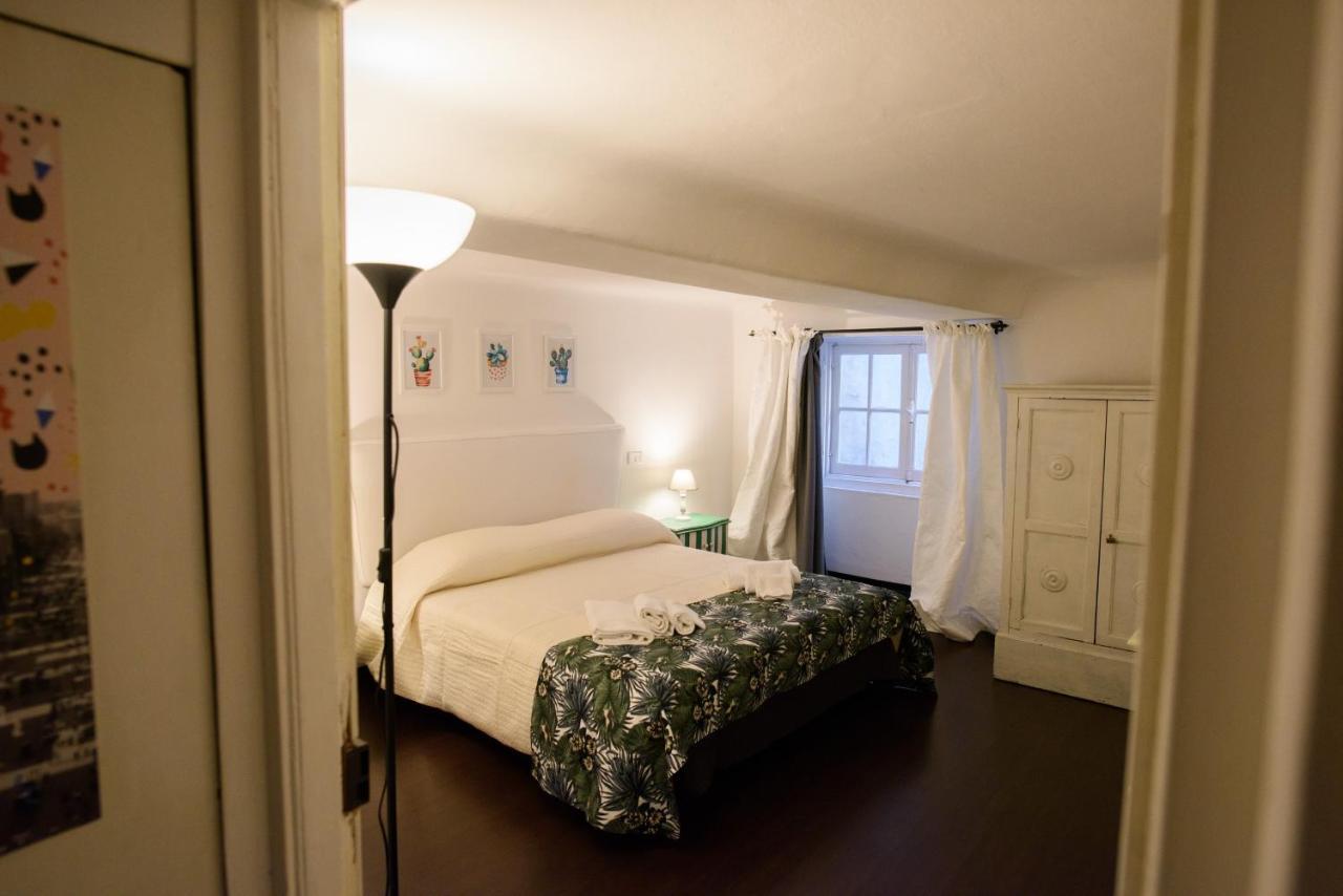 B&B Piccoli Leoni Genua Exteriör bild
